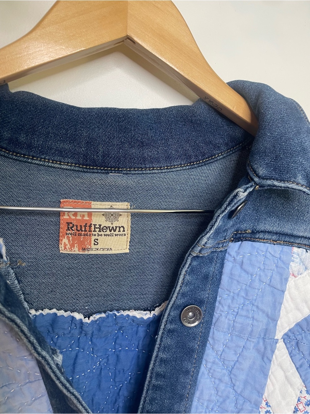 Artisan Handmade Quilt-Front Denim Jacket - Blue & White - Picture 5 of 7